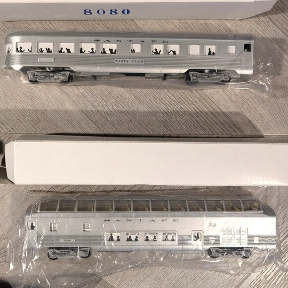 Life Like Trains HO Scale Santa Fe Train Set - See Description - Picture 3 of 11